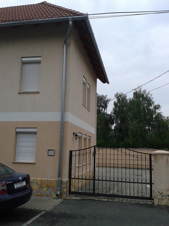 Kotany Apartman Harkány Habitación foto